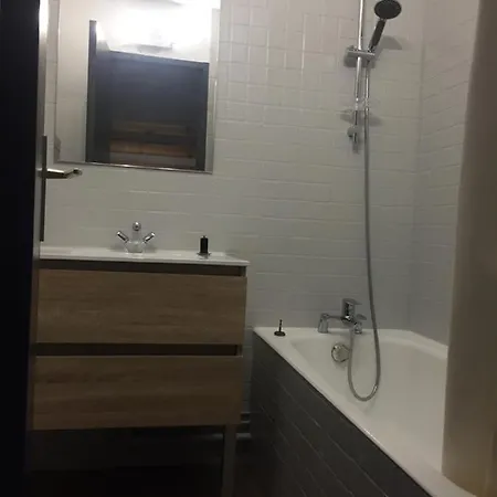 Apartment 4 Personnes Au Pied Des Pistes Des Deux Alpes *